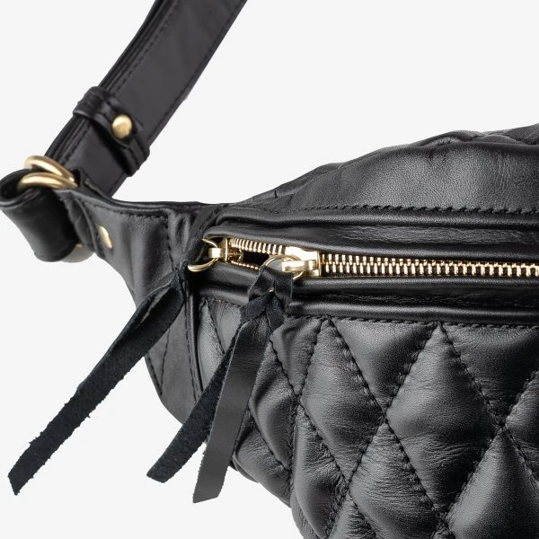 Diamond Stitched Leather Waist Bag - Black 7 Diamond Stitched Leather Waist Bag - Black - Image 5