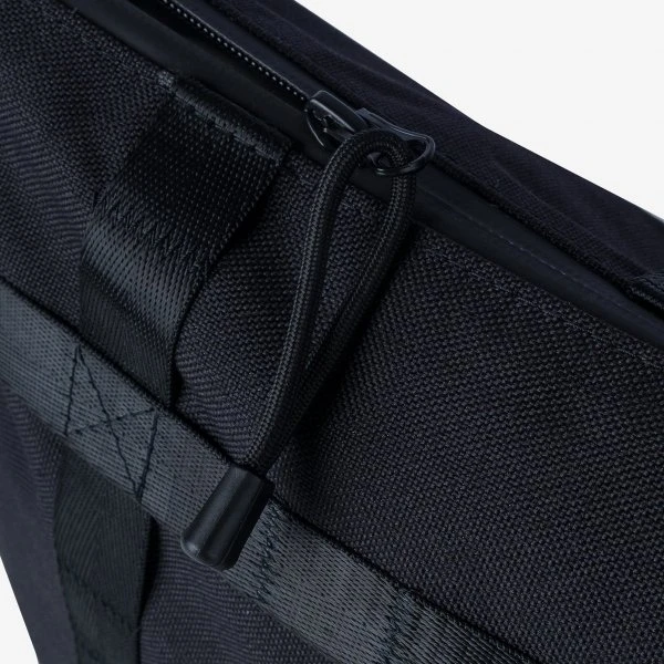 OGL Originale Tech Material Hobo Bag - Black 9 OGL Originale Tech Material Hobo Bag - Black - Image 7