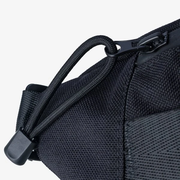 OGL Originale Tech Material Cross Body Pouch V2 - Black 4 OGL Originale Tech Material Cross Body Pouch V2 - Black - Image 2