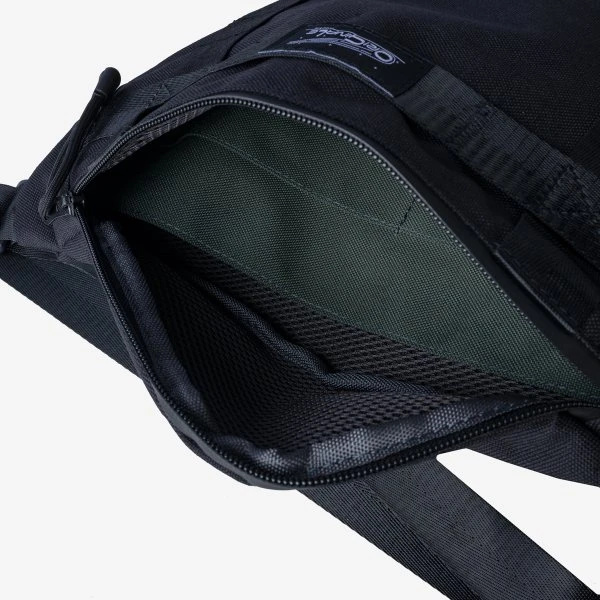OGL Originale Tech Material Cross Body Pouch V2 - Black 6 OGL Originale Tech Material Cross Body Pouch V2 - Black - Image 4