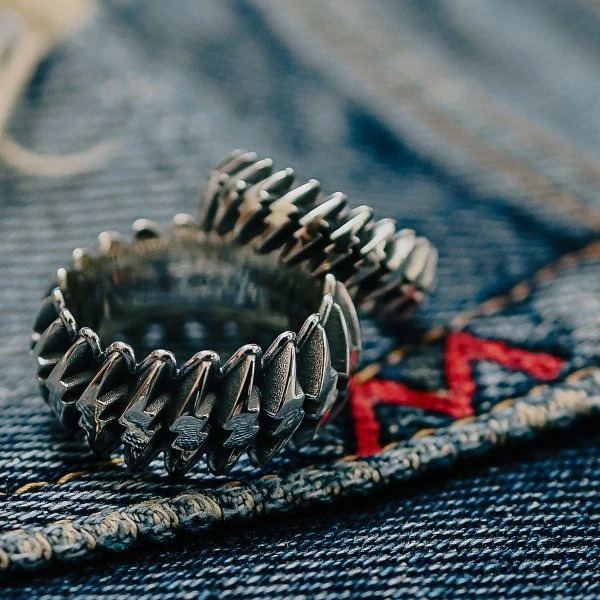 GOOD ART HLYWD Model 25 Ring Shazam! - Sterling Silver 4 GOOD ART HLYWD Model 25 Ring Shazam! - Sterling Silver - Image 2