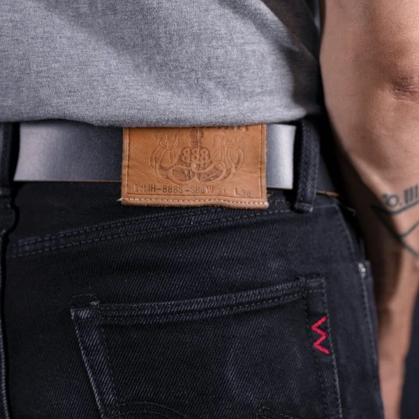 OGL Double Prong Garrison Buckle Leather Belt - Hand-Dyed Black 5 OGL Double Prong Garrison Buckle Leather Belt - Hand-Dyed Black - Image 3